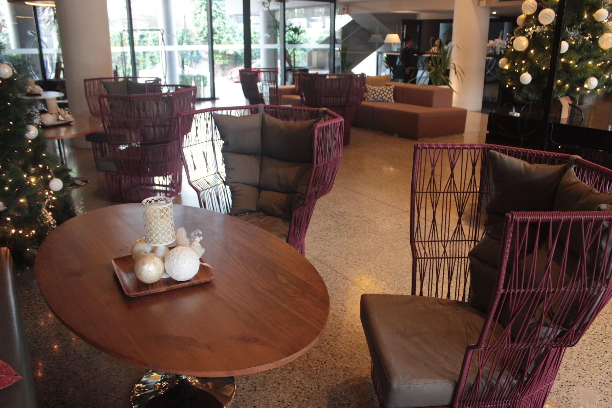 Privato Quezon City Exterior photo