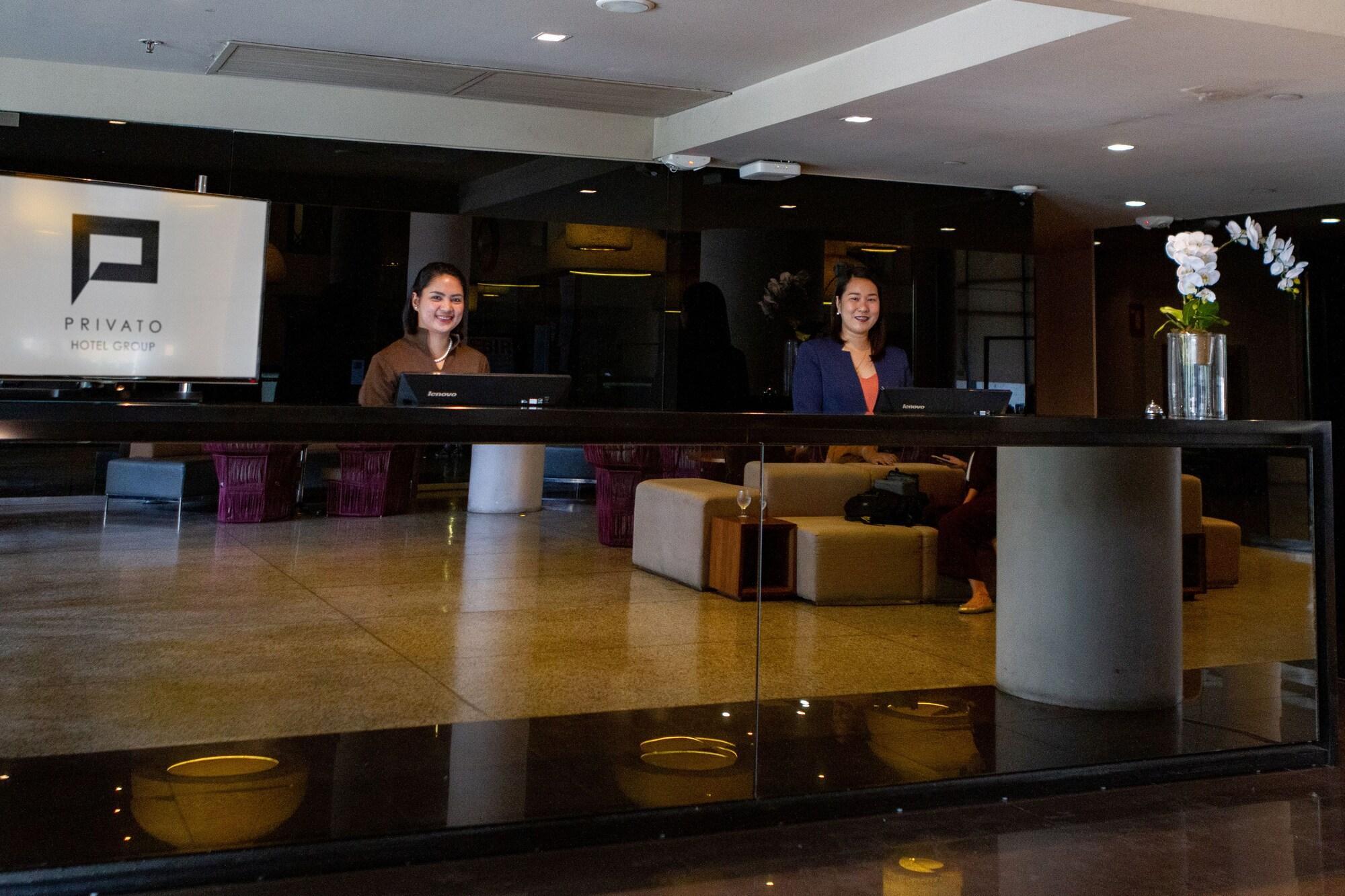 Privato Quezon City Exterior photo