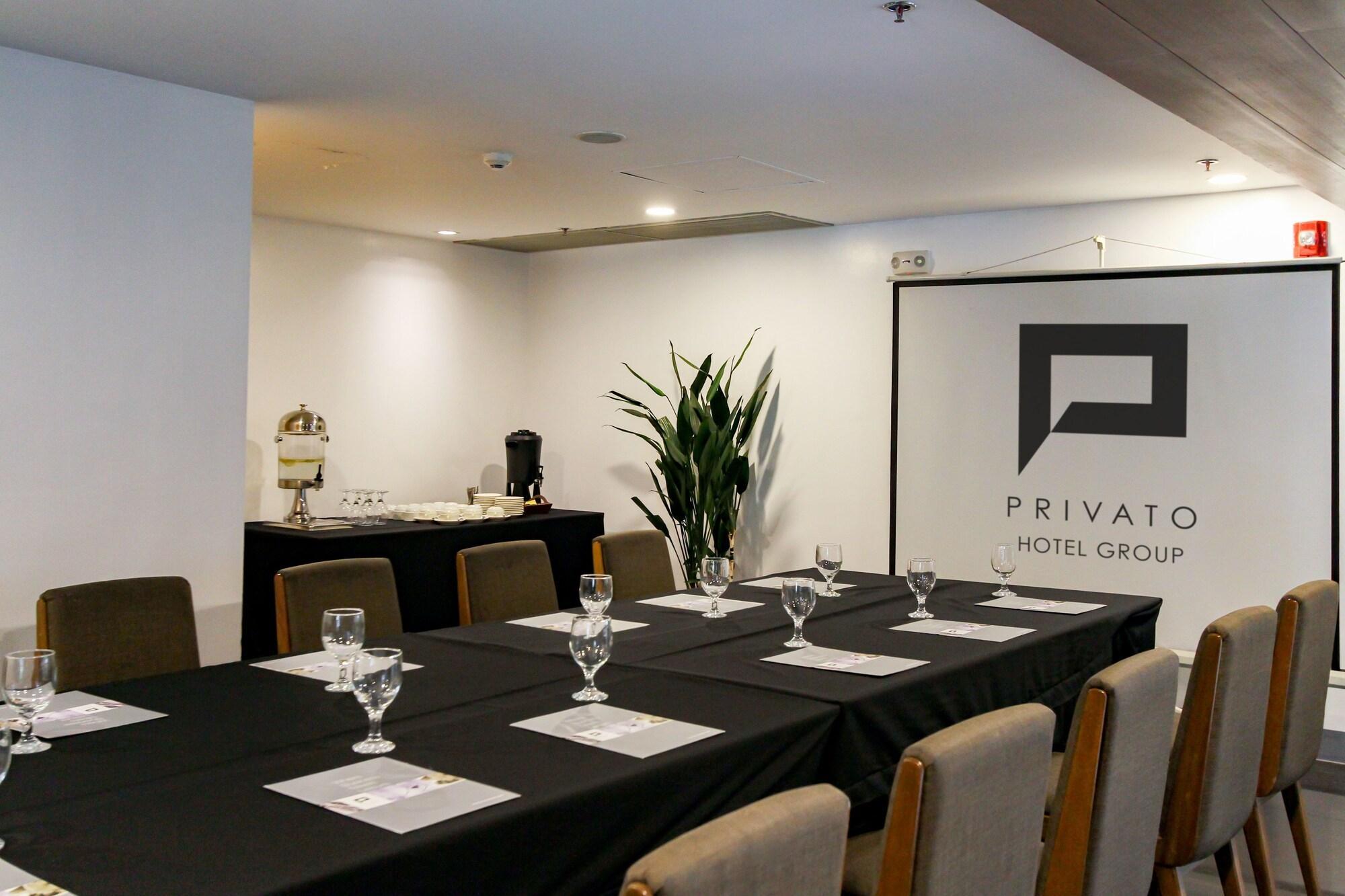 Privato Quezon City Exterior photo