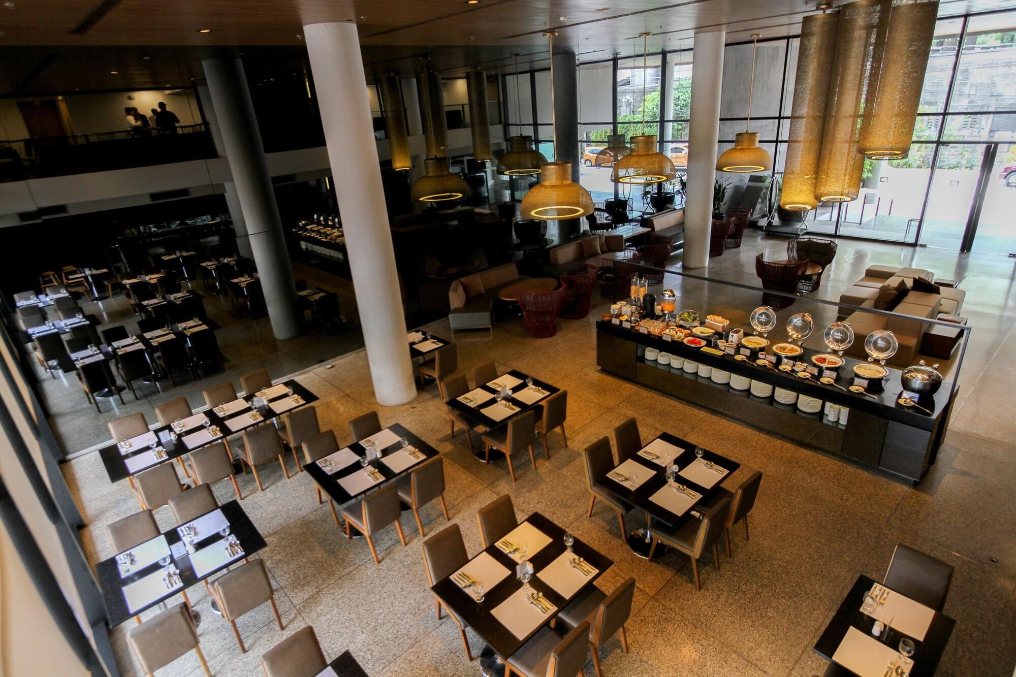 Privato Quezon City Exterior photo